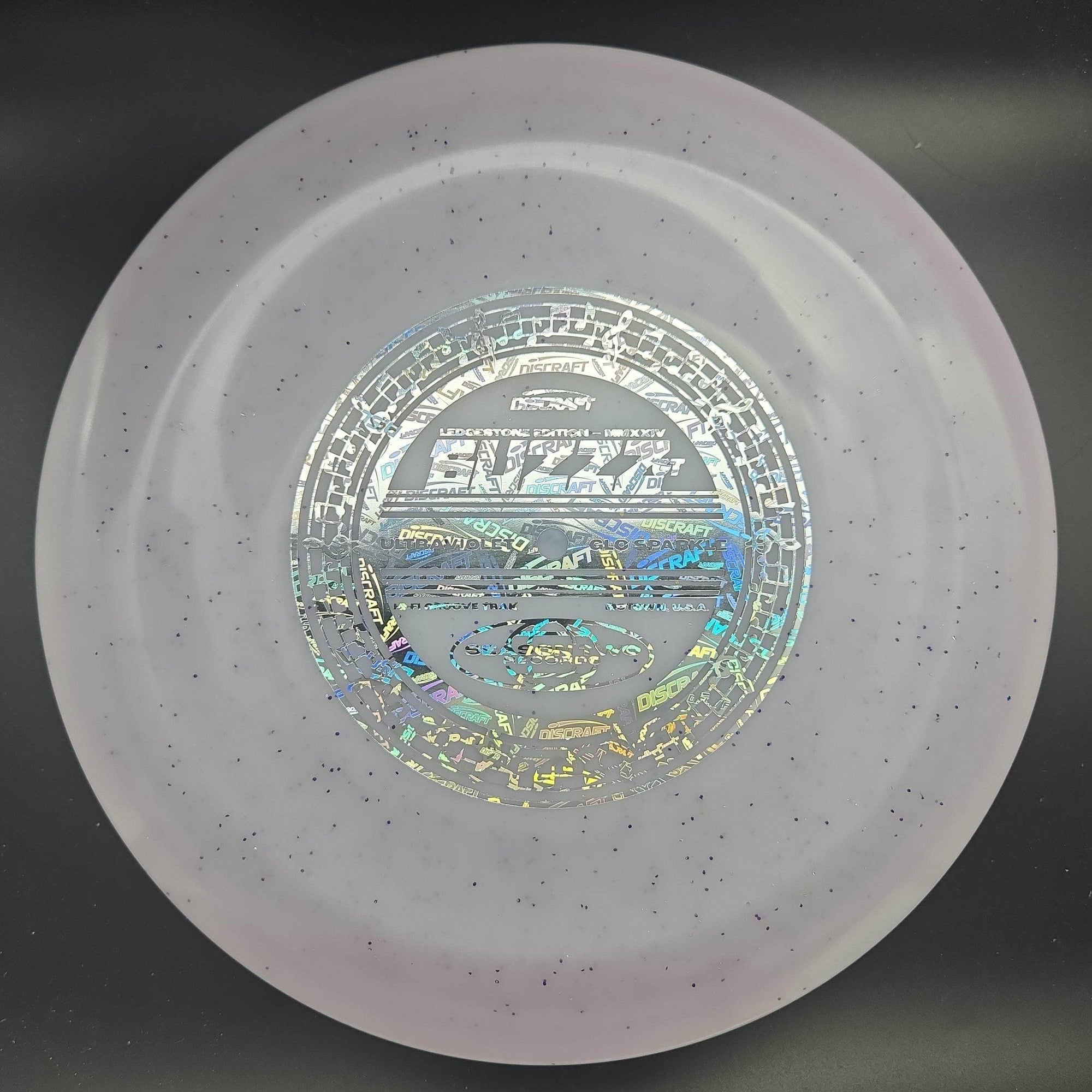 Discraft Mid Range White Discraft Stamp 177+g Buzzz GT, UV Glo Sparkle, 2024 Ledgestone Edition