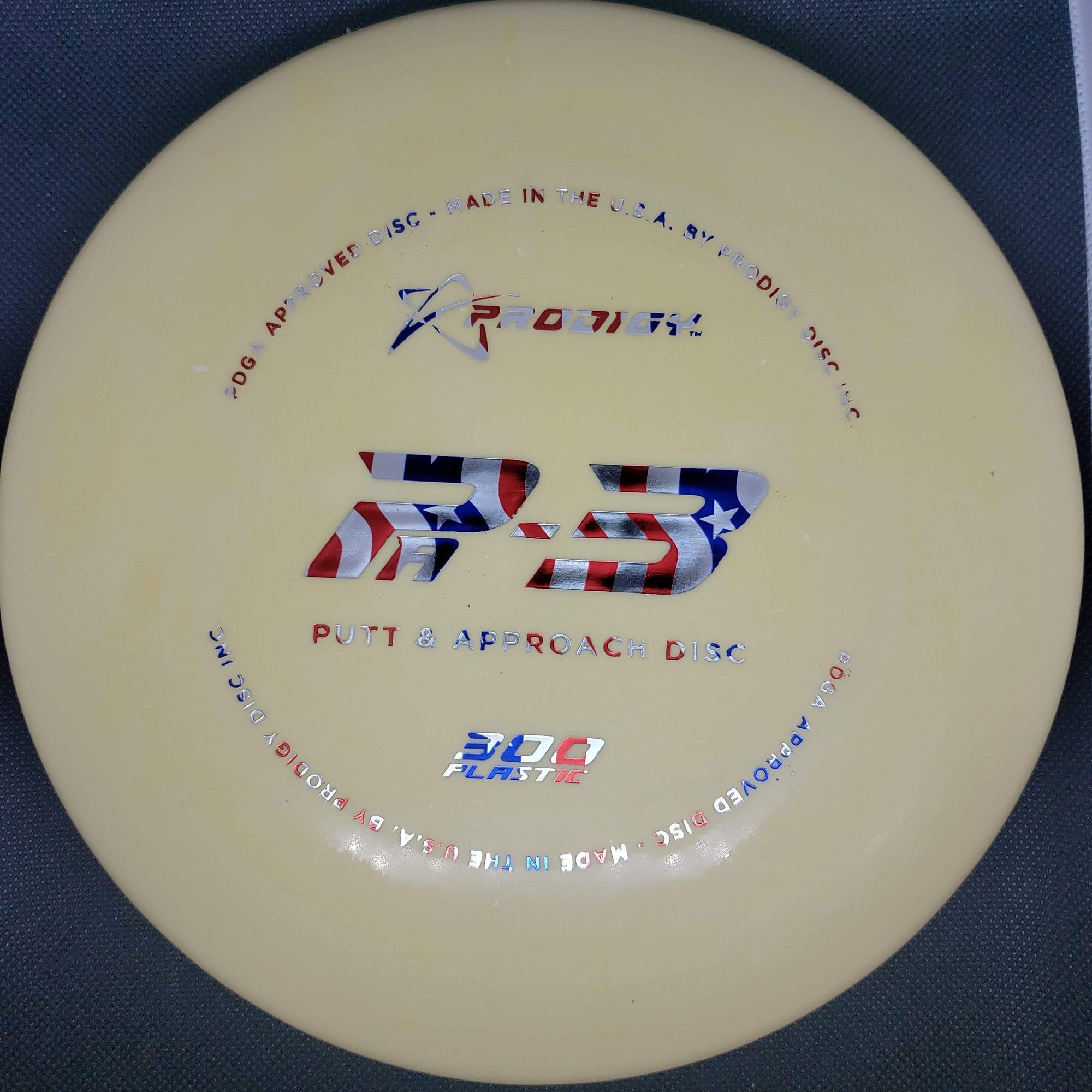 Prodigy Putter Pale Yellow American Flag Stamp 172g Pa3, 300 Plastic