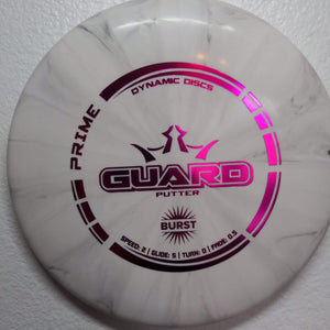 Dynamic Discs Putter White Purple/Pink Stamp 174g Prime Burst Guard 173-176g